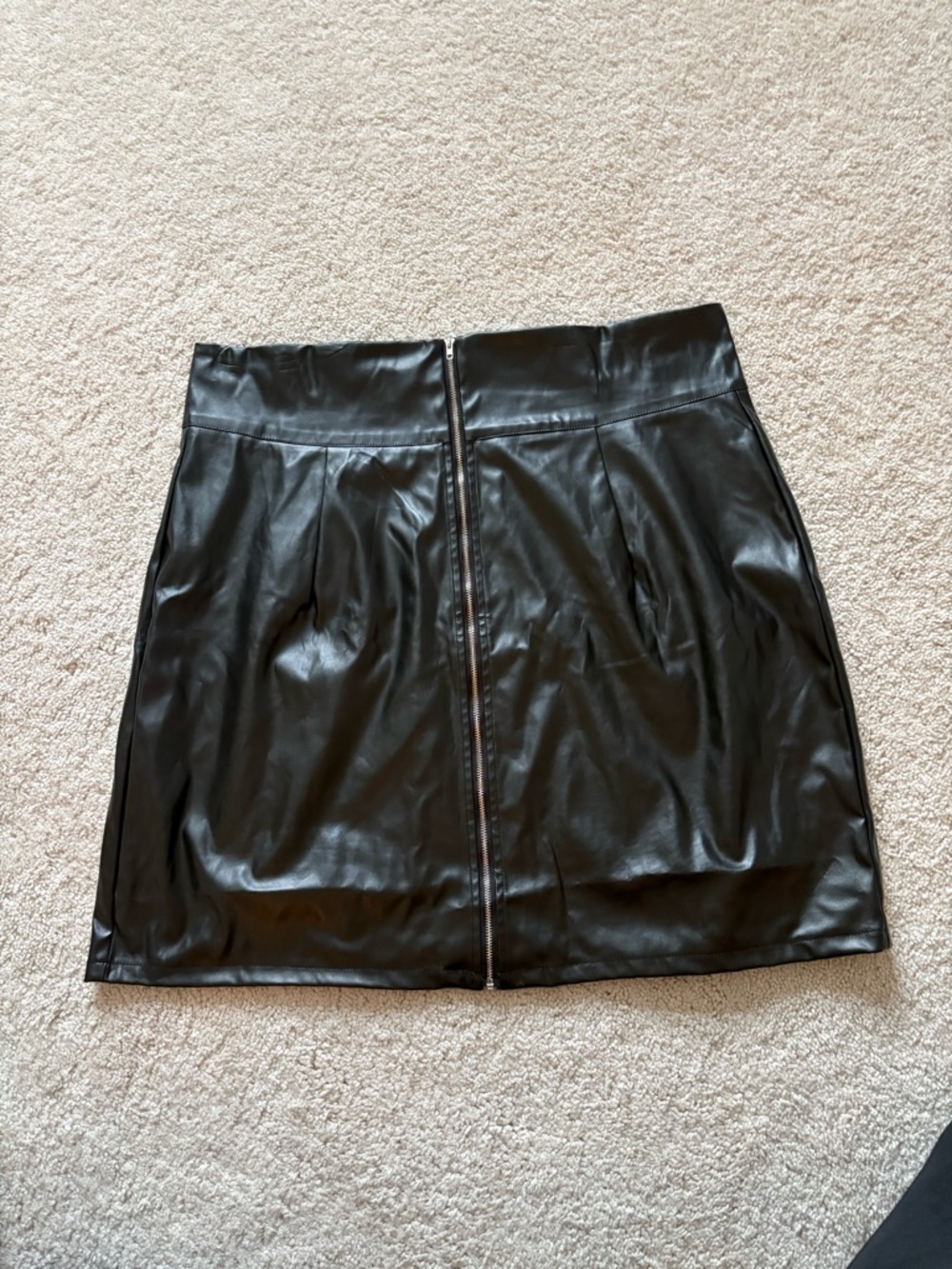 SHEIN Black Faux Leather Zip-Front High Waist Mini Skirt